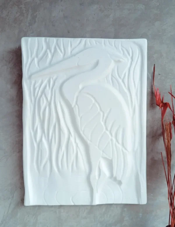 Garça de Gesso Alto Relevo para Pintura em uma Deslumbrante Escultura - Imagem 2