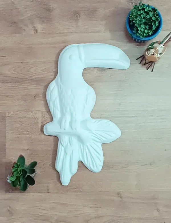 Tucano de Gesso Cru para Pintar