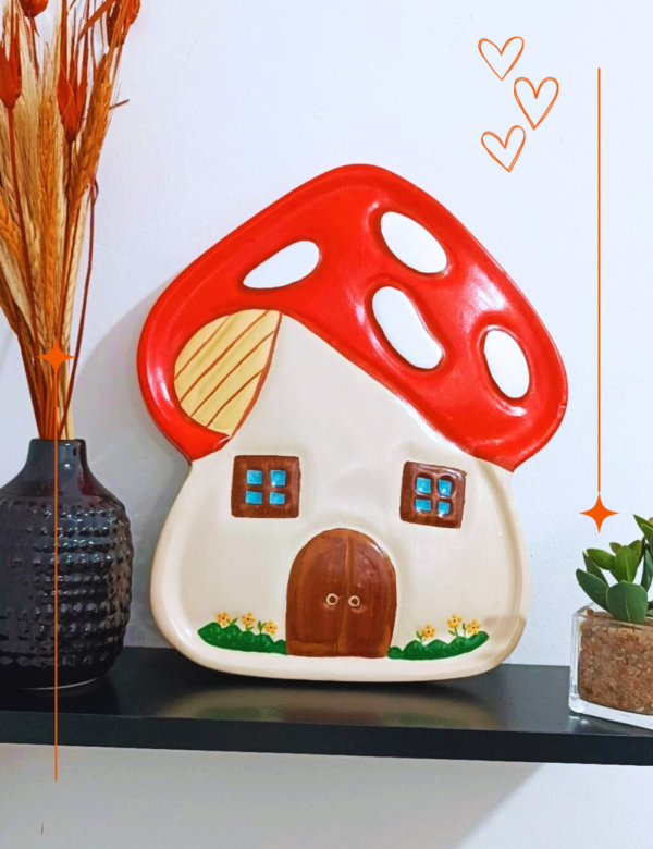 Casa do Cogumelo de Gesso Pintada à Mão – Um Toque de Magia e Cor para Sua Decoração! - Imagem 2